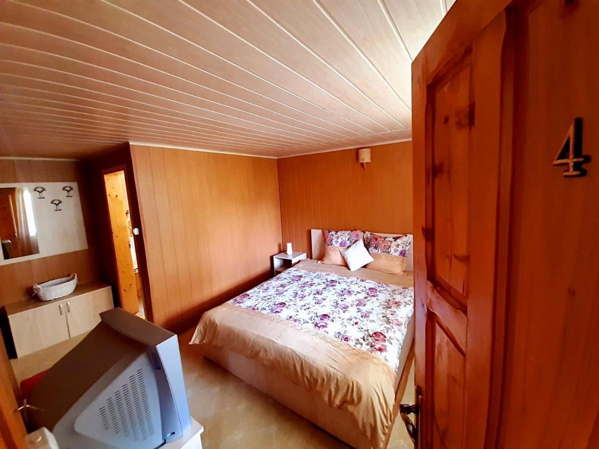Vila Pelin Hotel Lepşa Exterior foto